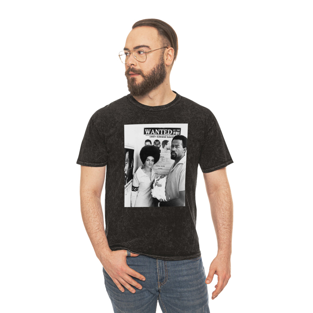 Vintage 'Wanted' Photo Mineral Wash T-Shirt — Popular Loners Quote